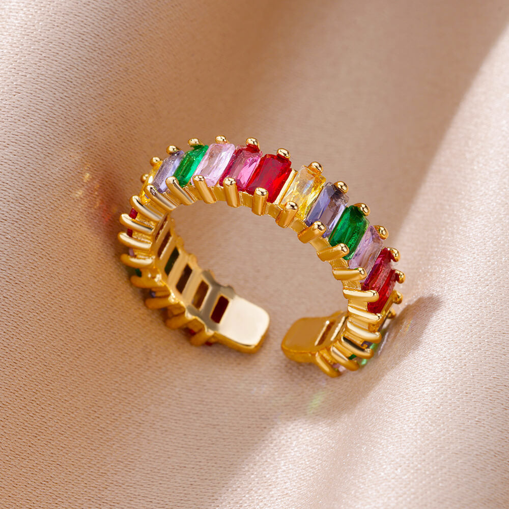 Anillo Abierto de Circón Chapado en Oro