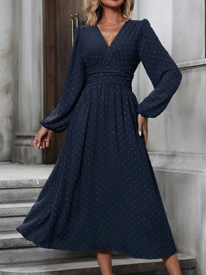 Vestido Largo con Cuello Diagonal y Mangas Farol | Cintura Tableada