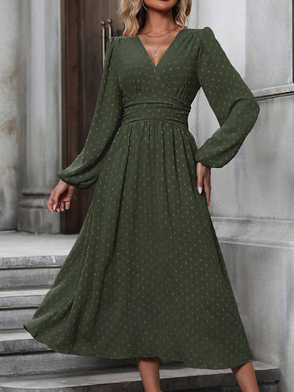 Vestido Largo con Cuello Diagonal y Mangas Farol | Cintura Tableada